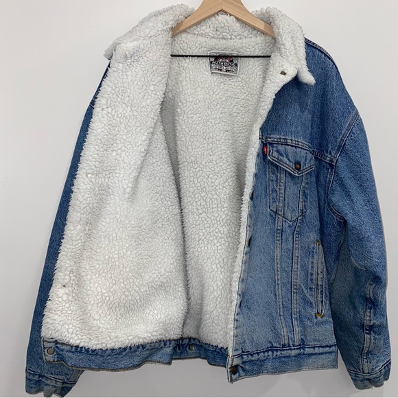 Vintage Levi’s Sherpa Lined Jean Trucker Jacket - Picture 14 of 16